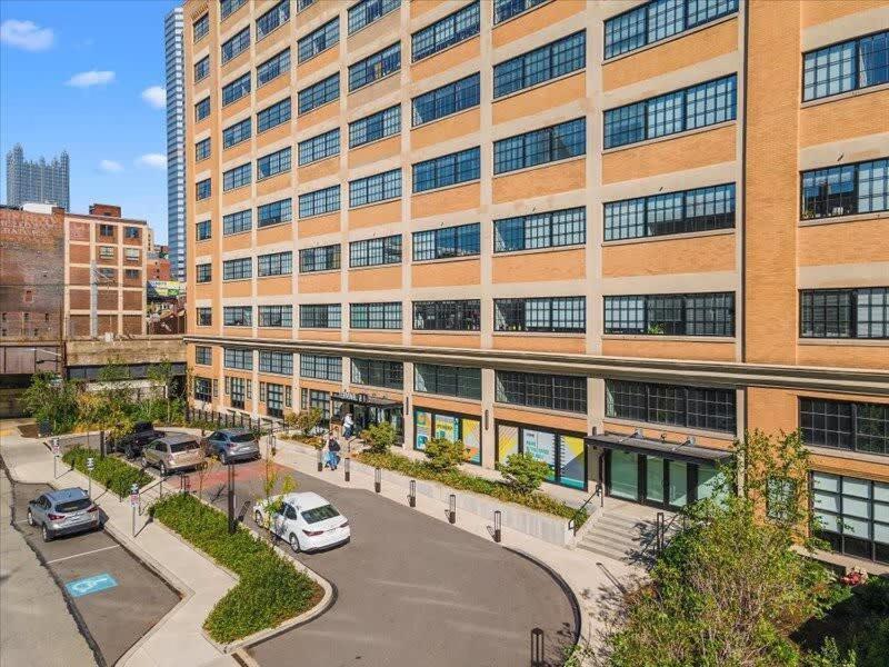 Cozysuites Trendy 1Br, Downtown ピッツバーグ エクステリア 写真
