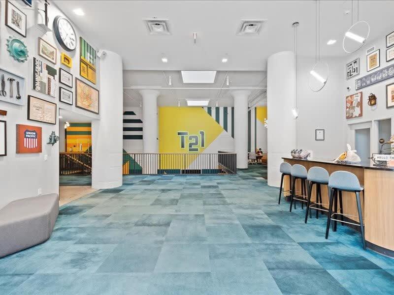 Cozysuites Trendy 1Br, Downtown ピッツバーグ エクステリア 写真